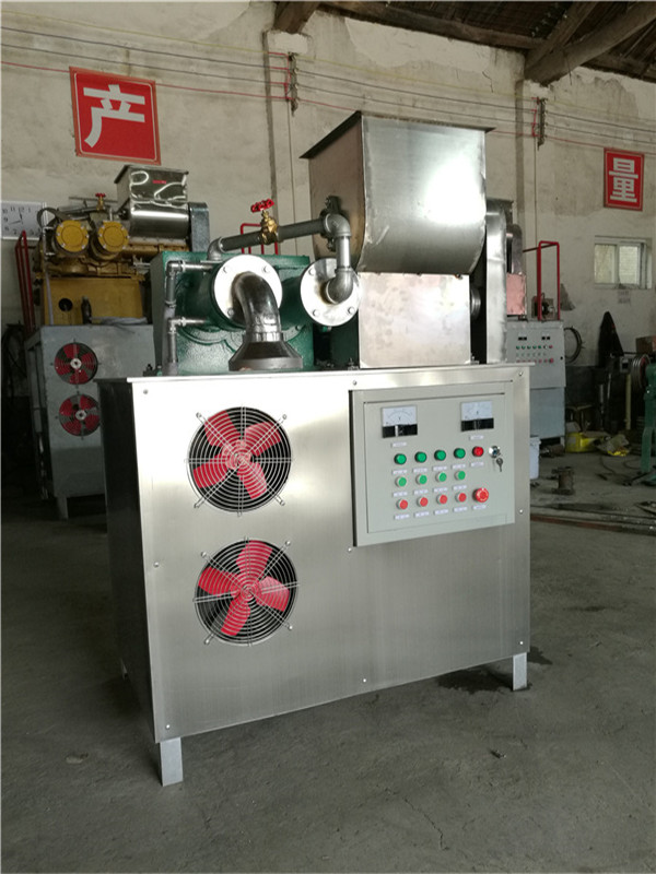 米線機整個生產(chǎn)過程采用多項機械與微電腦相結(jié)合的智能化專利技術(shù)